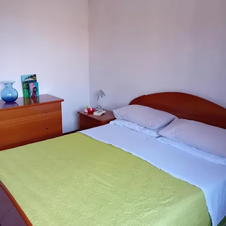Il Glicine Sul Garda Peschiera *