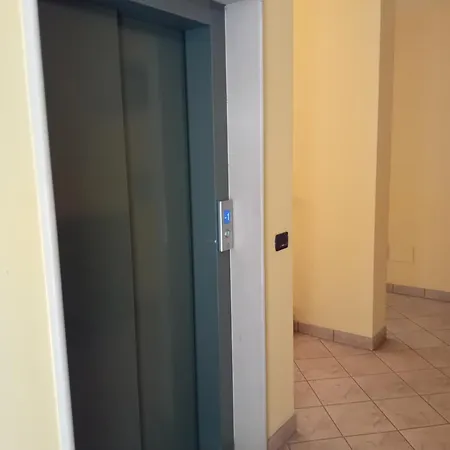 Il Glicine Sul Garda Peschiera